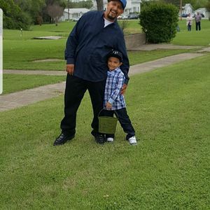 Meet your Posher, Elias